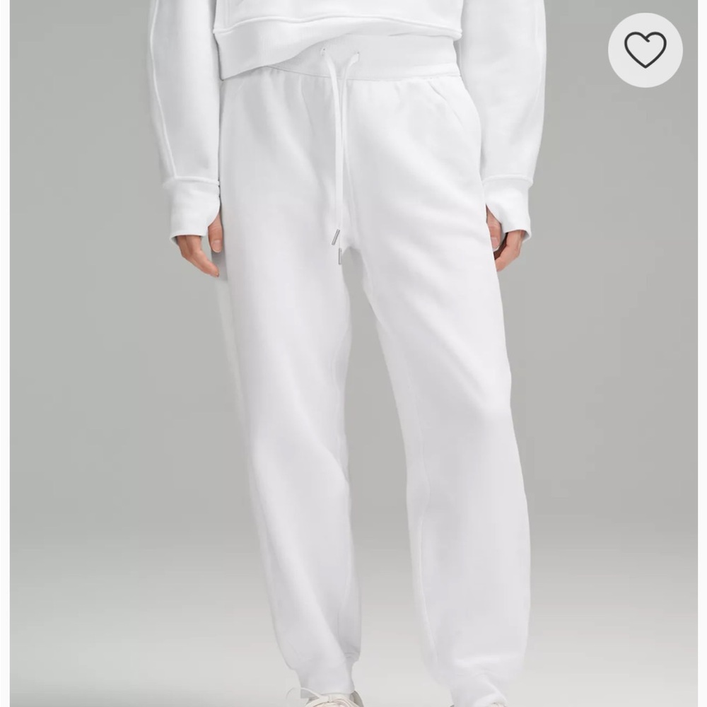LuLulemon Women's White "Scuba High-Rise Relaxed Jogger Full Length" Sweatpants